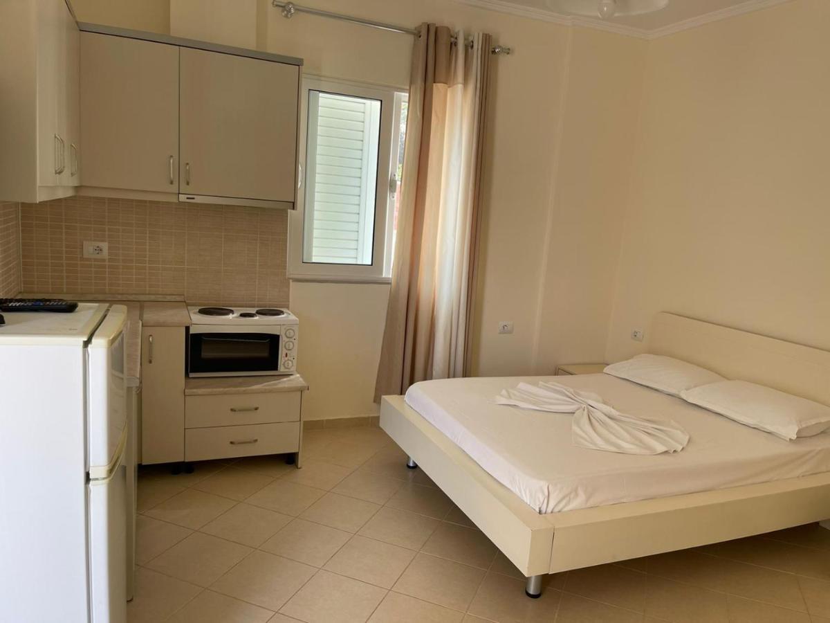 Sunset Apartments Berdenesh Sarandë Exterior foto